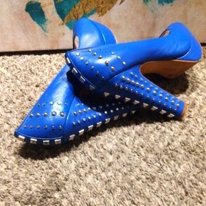 Vince Camuto Selenas Heels